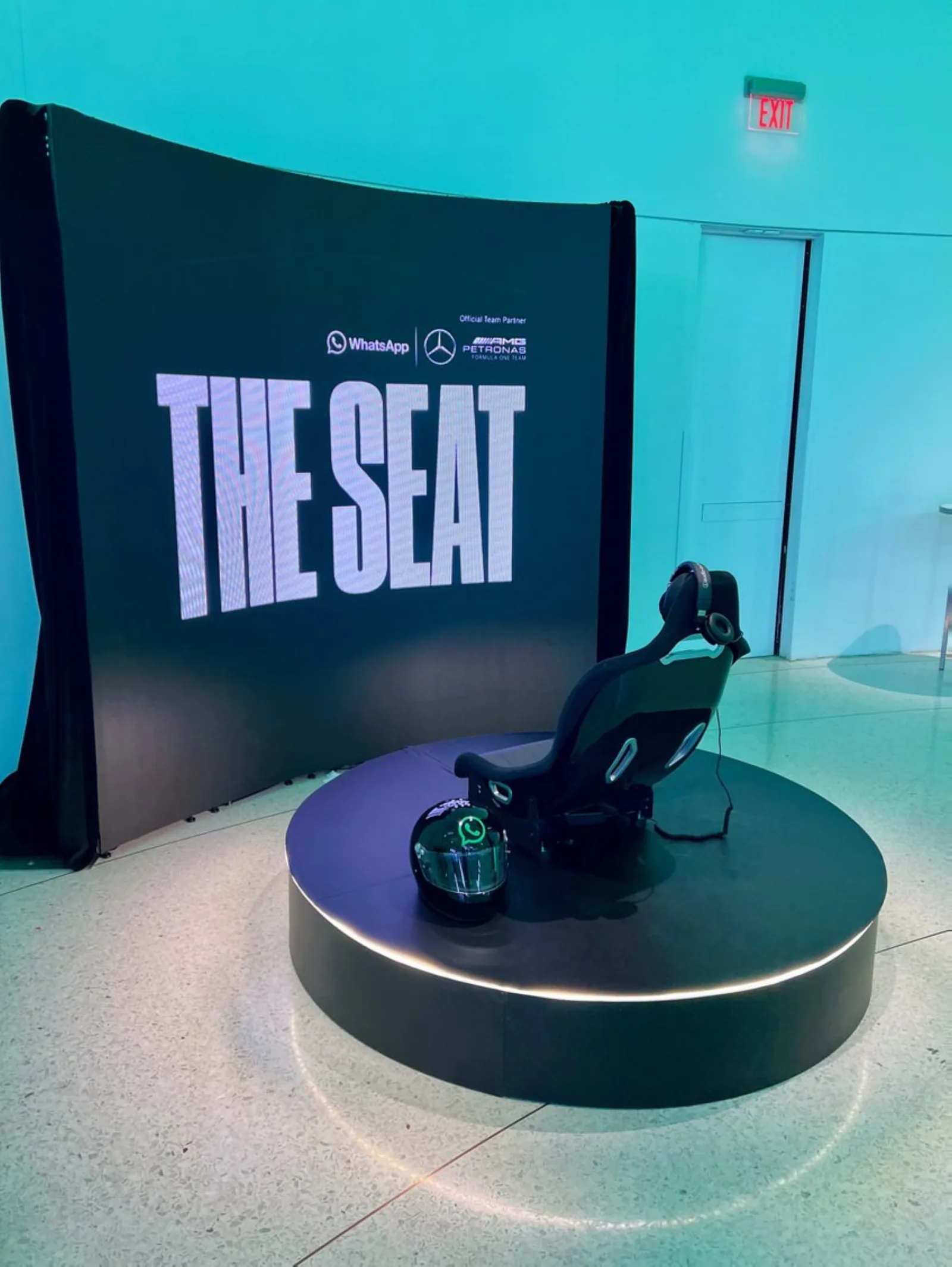 Circular and Round Stage Rental — Round center-stage with curved screen wall — premiere fan activation